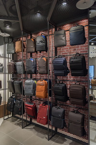 House of samsonite_shop10